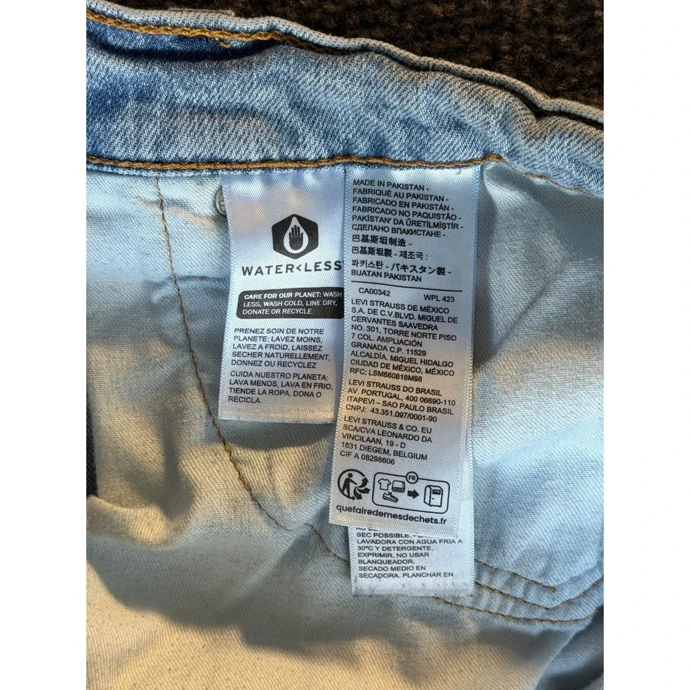 Levis 511 Distressed Light Wash Straight Leg Jeans Mens 36x30 Blue‎ WaterLess